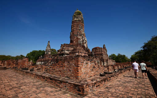 Ayutthaya by Train: A Sustainable Journey Through Time