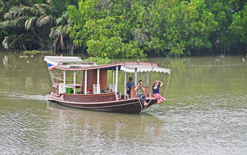 From Railway to River: A Quiet Thai Escape